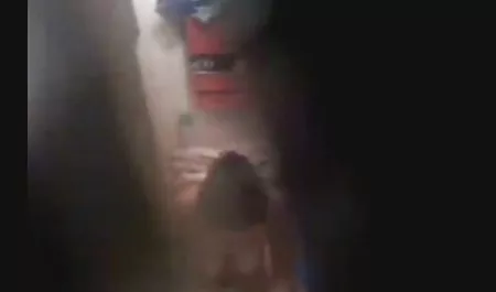 پیشنهاد رابطه جنسی در یک وان آب داغ با جوانان فیلم سوپر سکس بکن بکن طبیعی بزرگ لوسی وایلد