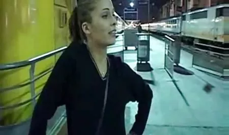 رابطه با ماه قلب با دانلود فیلم بکن بکن کش کون